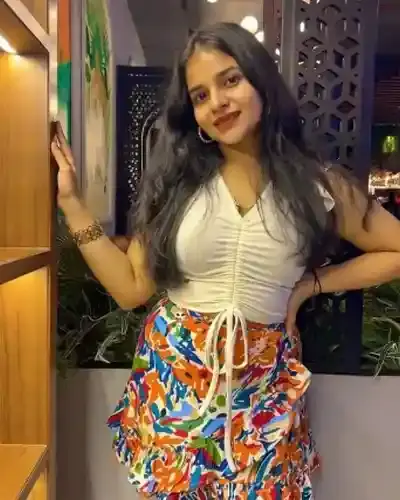 Escorts Service Chas